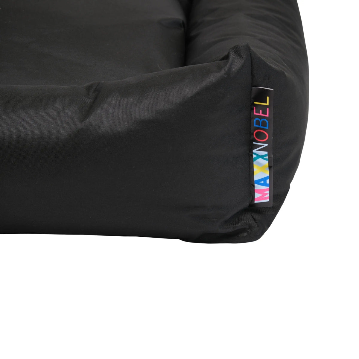 Orthopedische hondenmand bliss zwart met zachte stof en kleurrijk maxxnobel label in de hoek